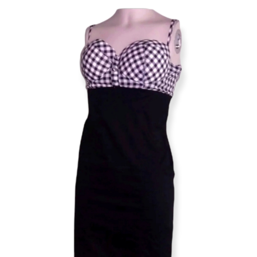 POOF Plaid Black and White Dress size medium with built in bra